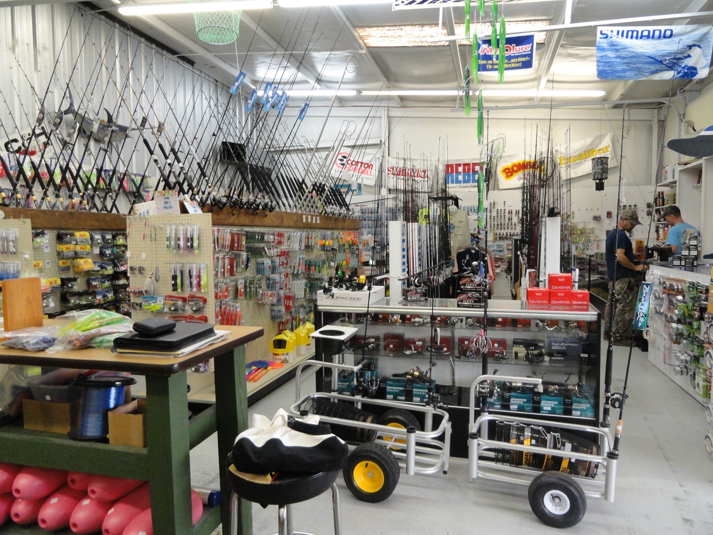 旁边有没有渔具店(周围的渔具店)