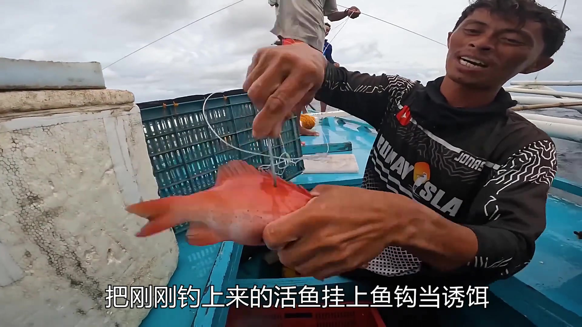 近海串钩海钓(海钓串钩技巧)