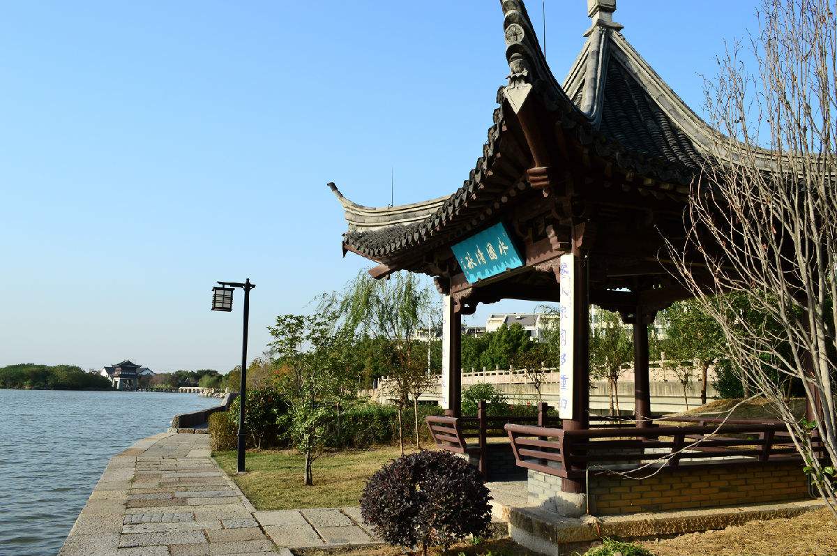 青甸湖路亚(青甸湖小区地址)