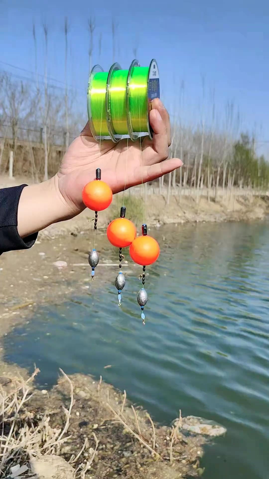 路亚矾钓竿(路亚钓杆鱼用什么饵?)