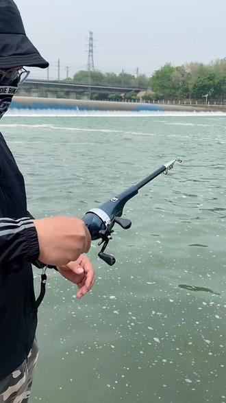 海竿可以玩路亚吗(海竿可以用来路亚吗)