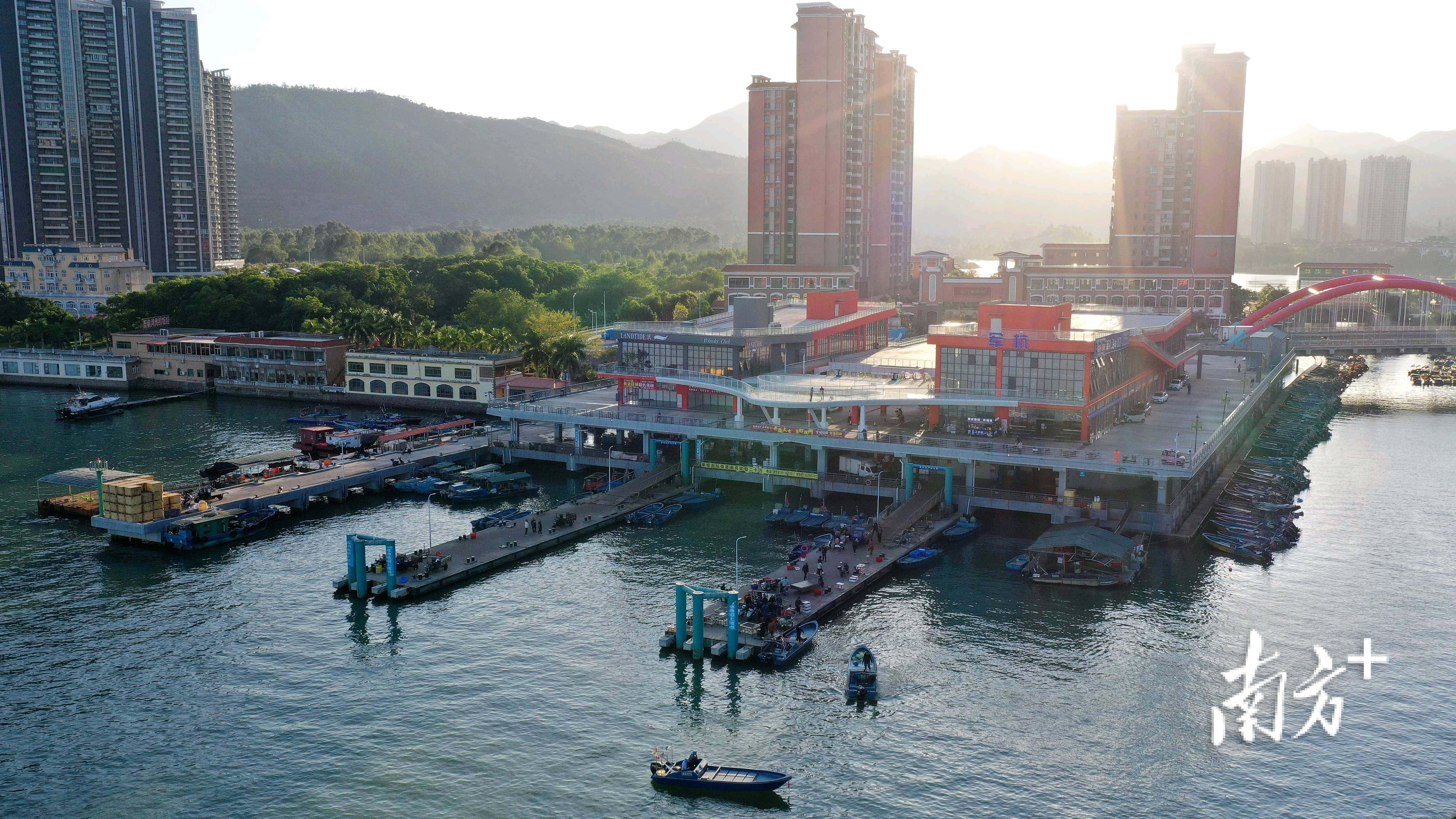 南澳东大塘海钓公园(东大塘风景区门票价格)