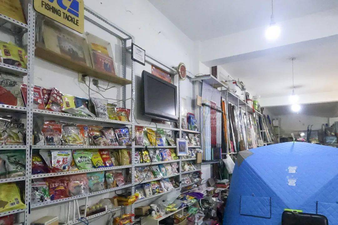 广州哪里有卖渔具店(广州渔具批发市场在哪里进货)