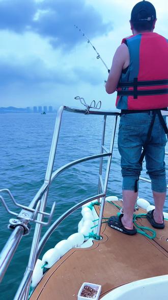 威海海钓船能出海钓鱼吗(威海海钓船能出海钓鱼吗视频)