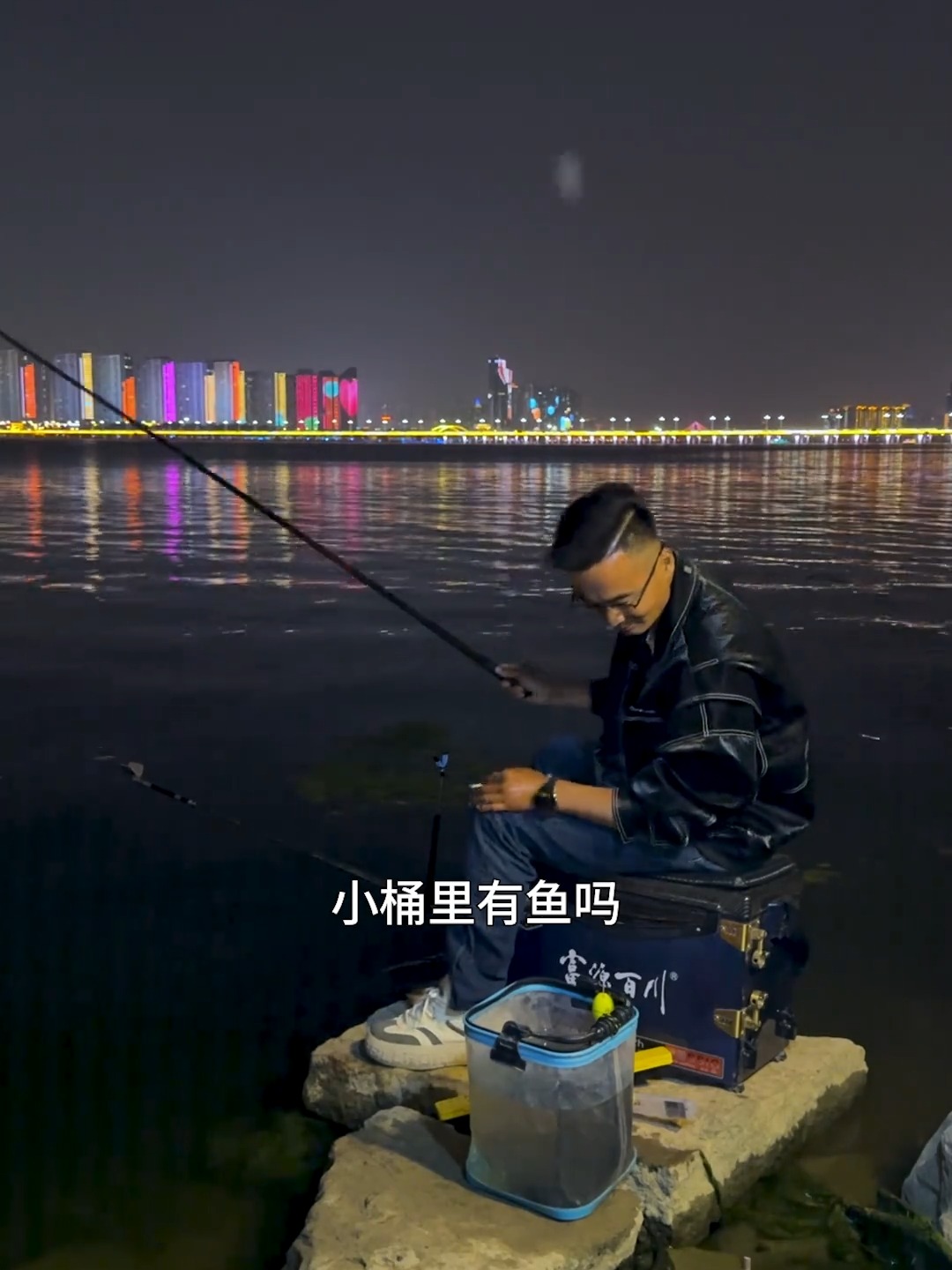 流水深水钓鱼技巧(流水有特别深的地方能钓鱼吗)