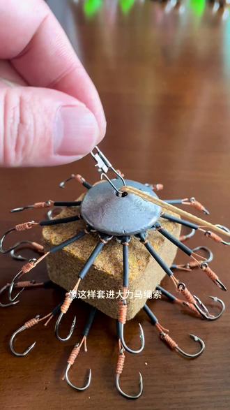 初夏翻板钩钓鱼技巧(翻板钩钓法技巧)