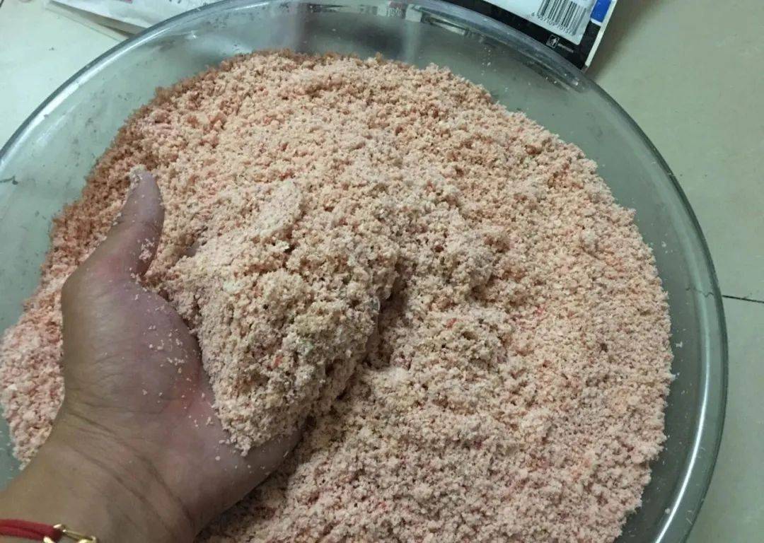 饵料烧烂手的饵料(饵料烧手用什么药膏)