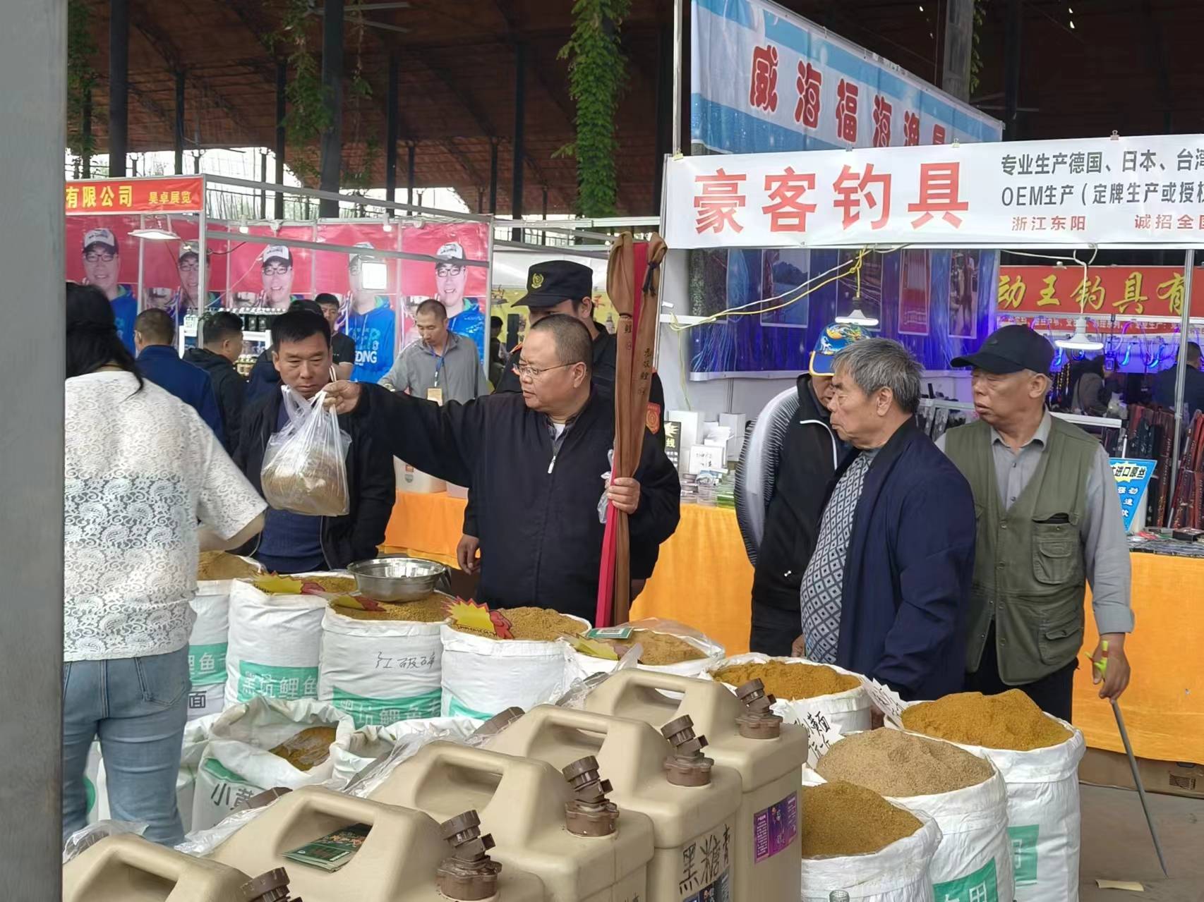 石家庄哪里买渔具(石家庄哪里有卖鱼竿的)