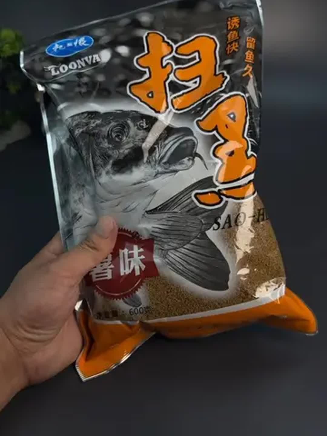上海钓鲤鱼饵料(上海这边钓鲫鱼怎么配料)