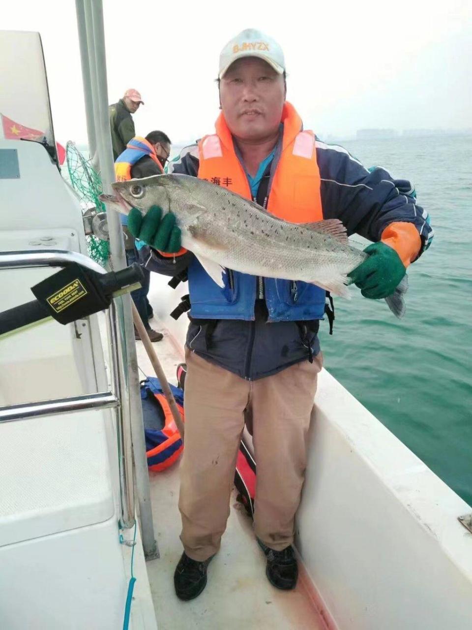 锦州哪能海钓(锦州市钓鱼的好地方)