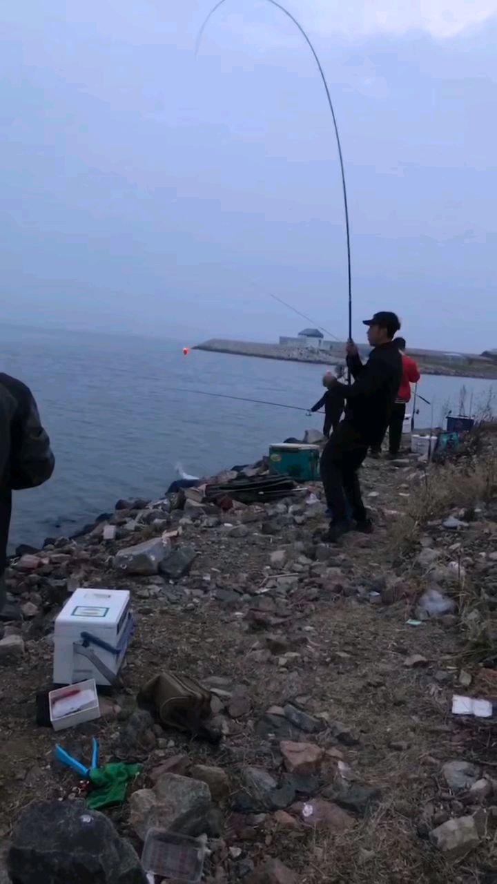 临海钓鱼(临海钓鱼的地方)