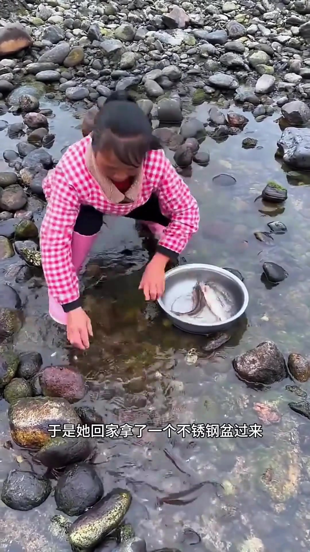在河里下鱼的技巧(如何在河中钓鱼)