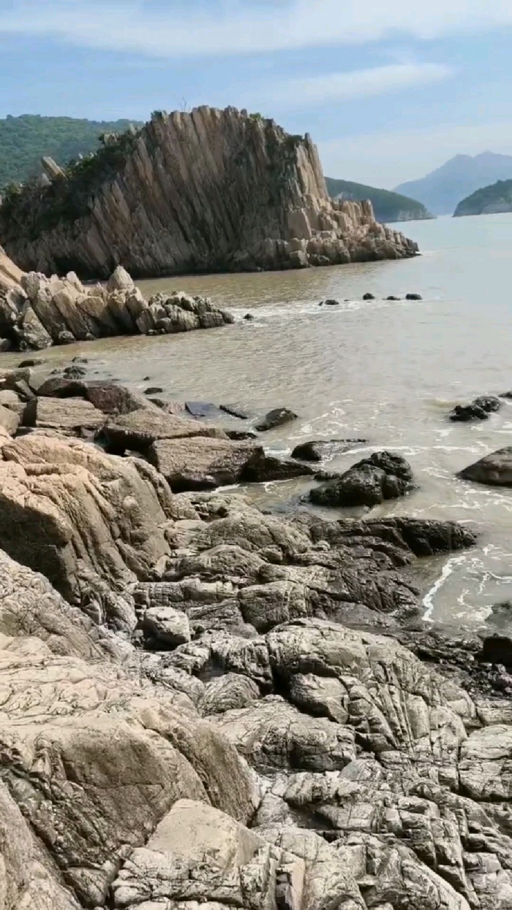 连云港海钓免费地方(连云港海边能钓到鱼吗)