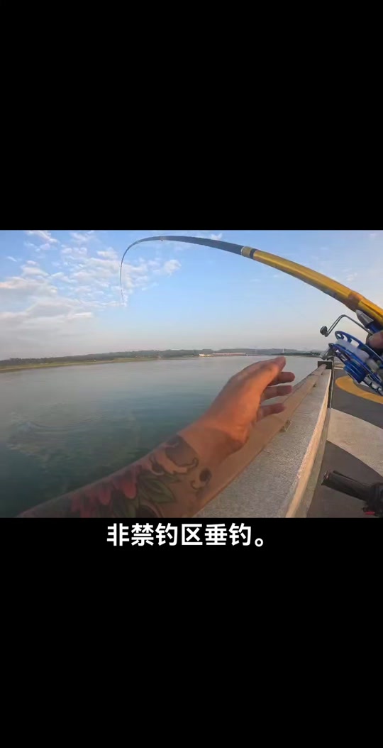 松花江秋季钓鱼技巧(松花江怎么钓鱼)