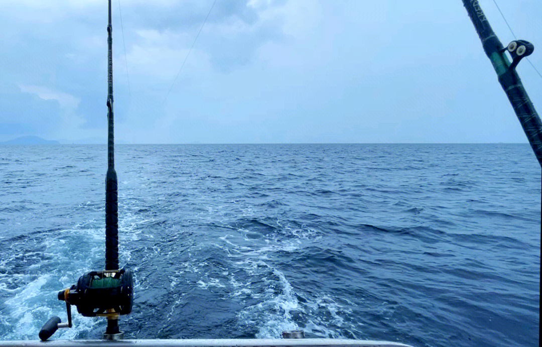 普吉休闲海钓(海钓船价格及型号)