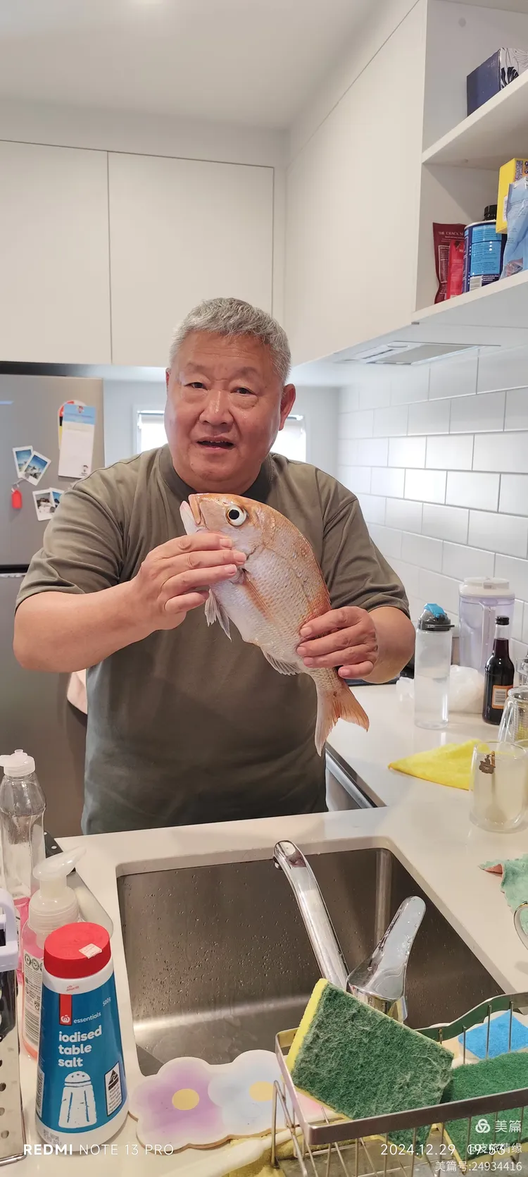 汤仁海钓鱼(汤湖钓鱼)