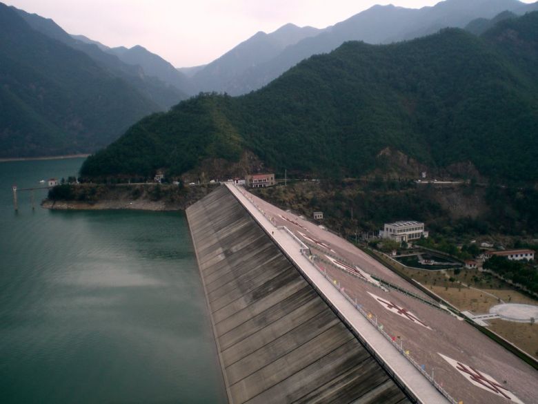 牛头山水库路亚(路亚公认十大品牌)