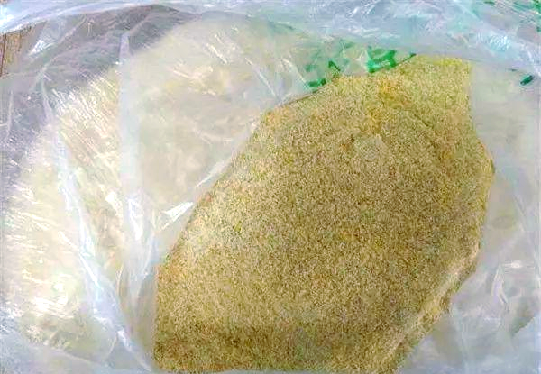 钓草鱼抛竿饵料(钓草鱼抛竿线组图解)