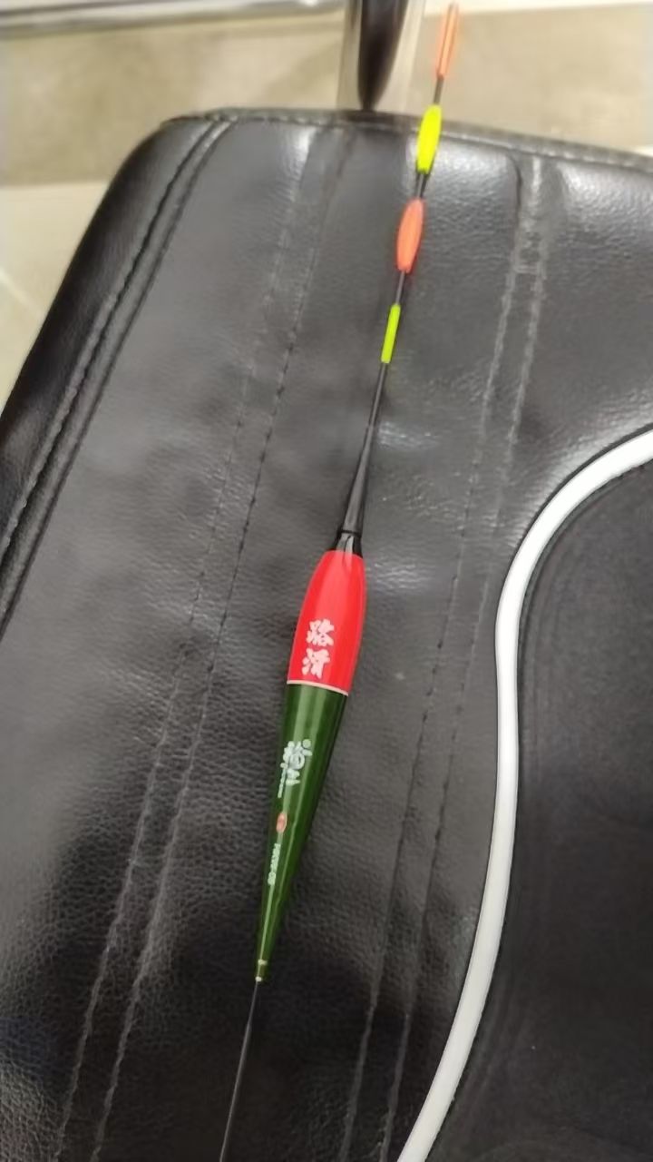 三江渔具电子漂(三江鱼竿)