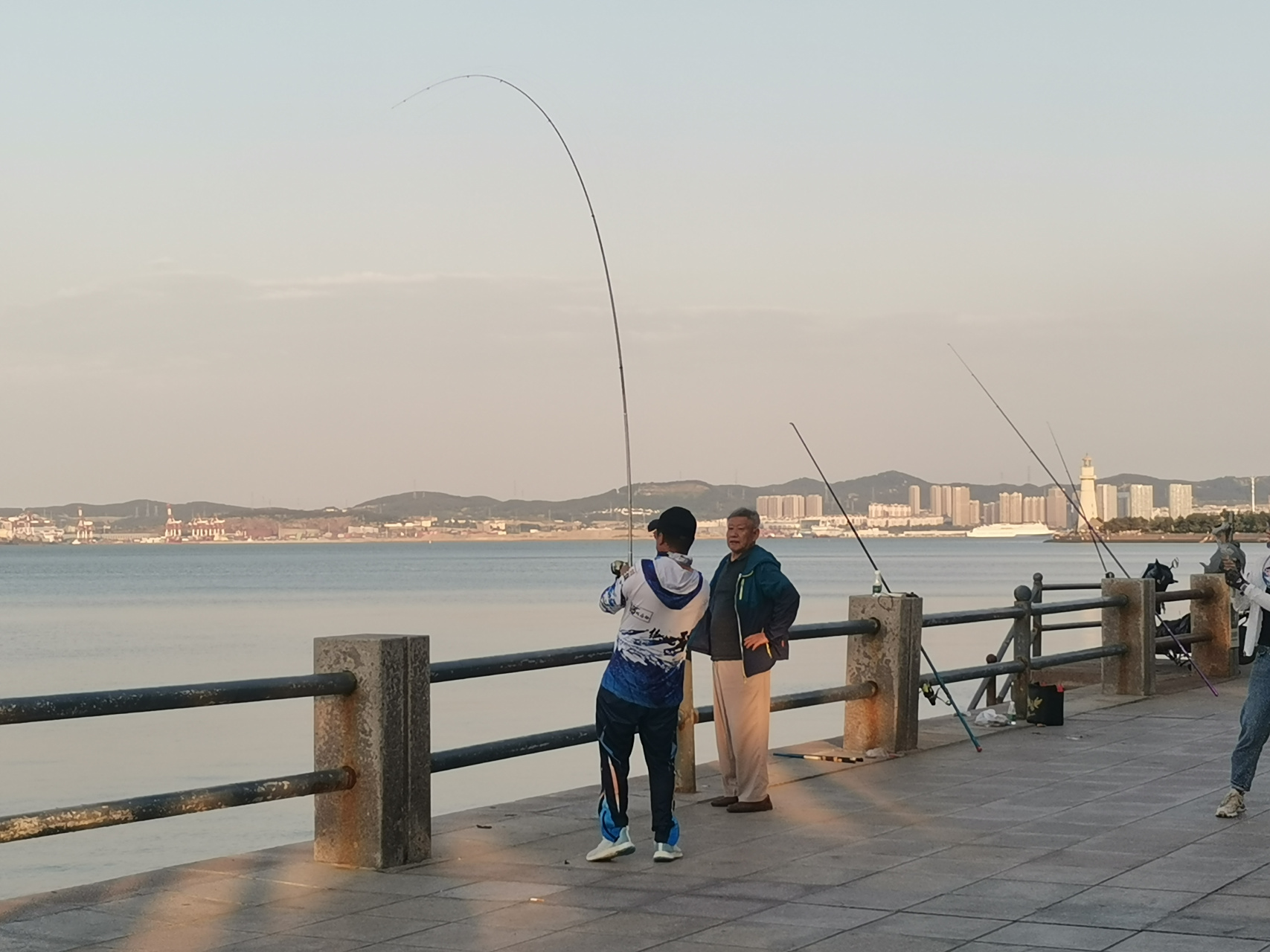 贵海钓蟹(七里海钓螃蟹去哪家)