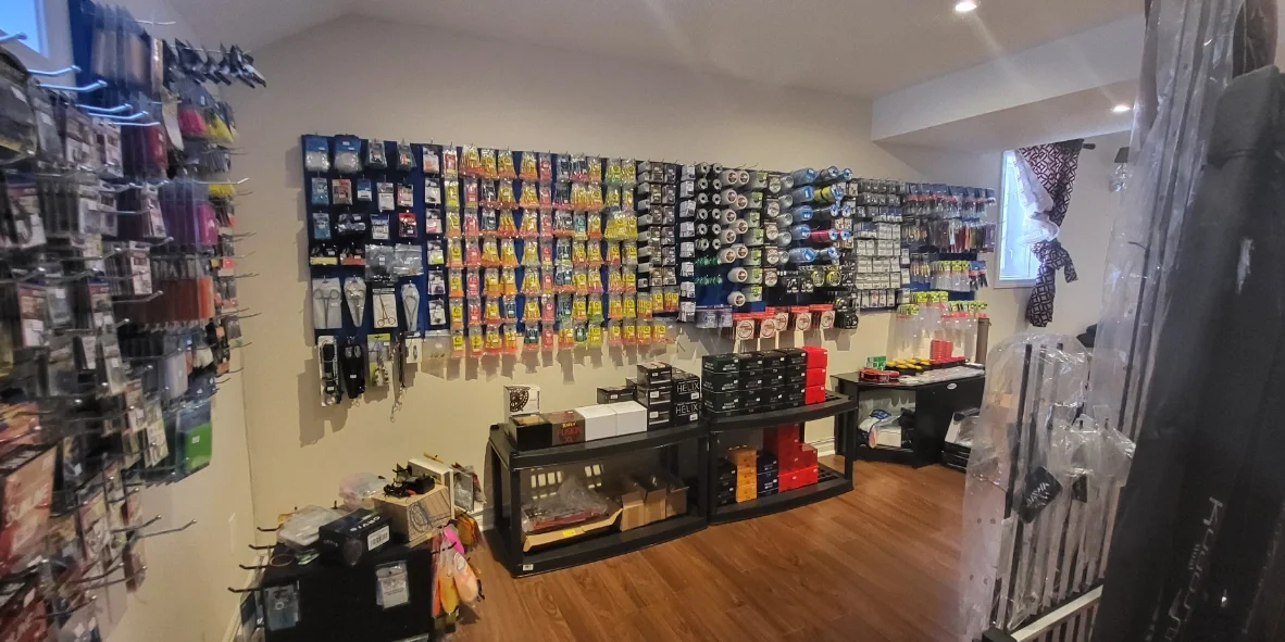 恩施所有渔具店(恩施卖观赏鱼市场在什么地方)