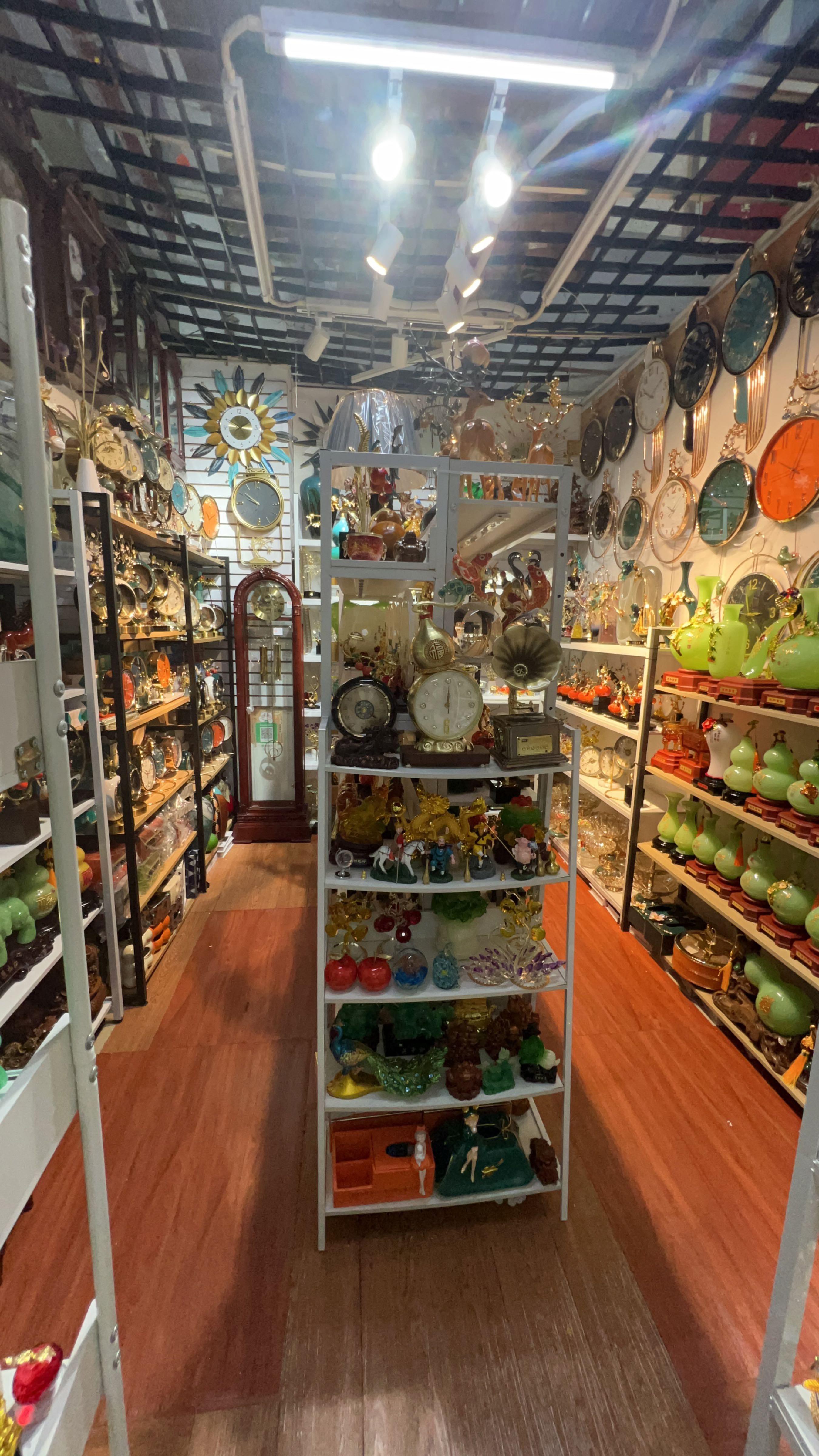 带原子的渔具店(带原子的渔具店名字) 带原子的渔具店(带原子的渔具店名字)