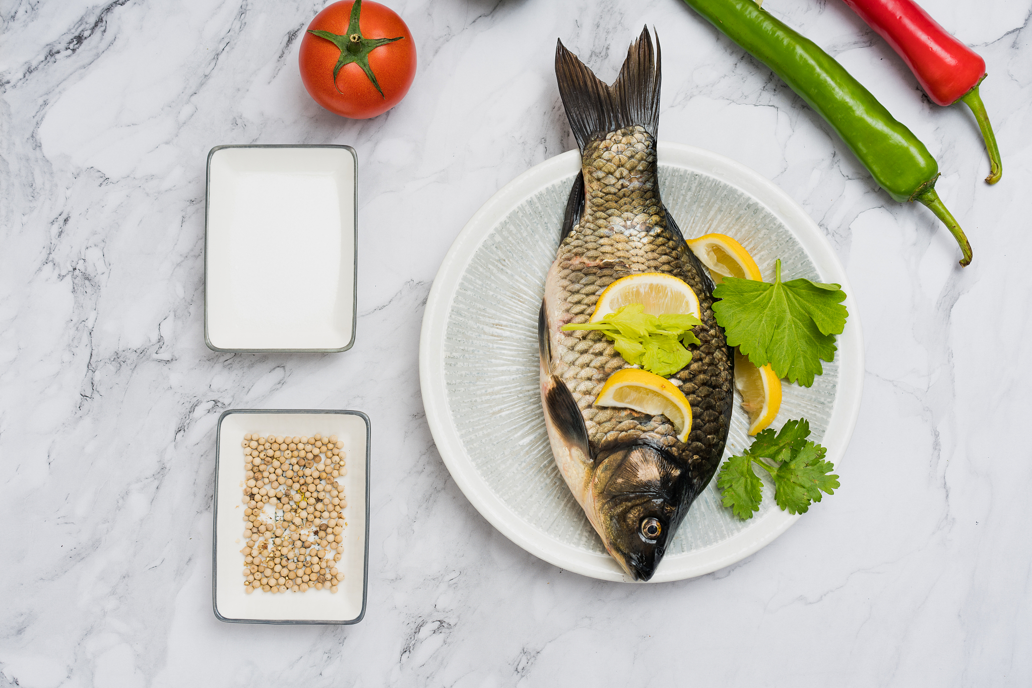 饵料先混合(多种饵料混合) 饵料先混合(多种饵料混合)