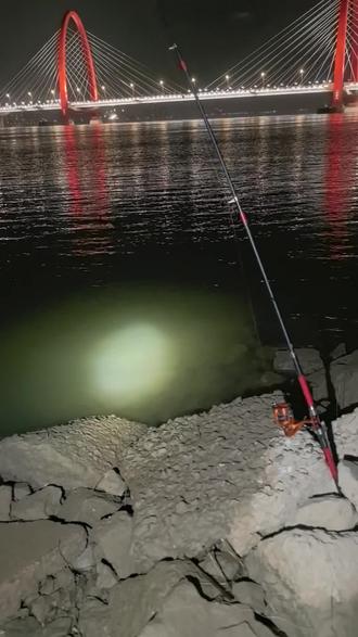 冬季冰钓夜钓技巧(夜晚冰钓) 冬季冰钓夜钓技巧(夜晚冰钓)