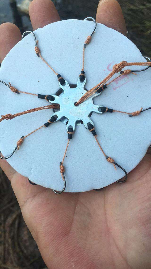 河里翻板技巧(翻板钩江河底钓鲢鳙方法)