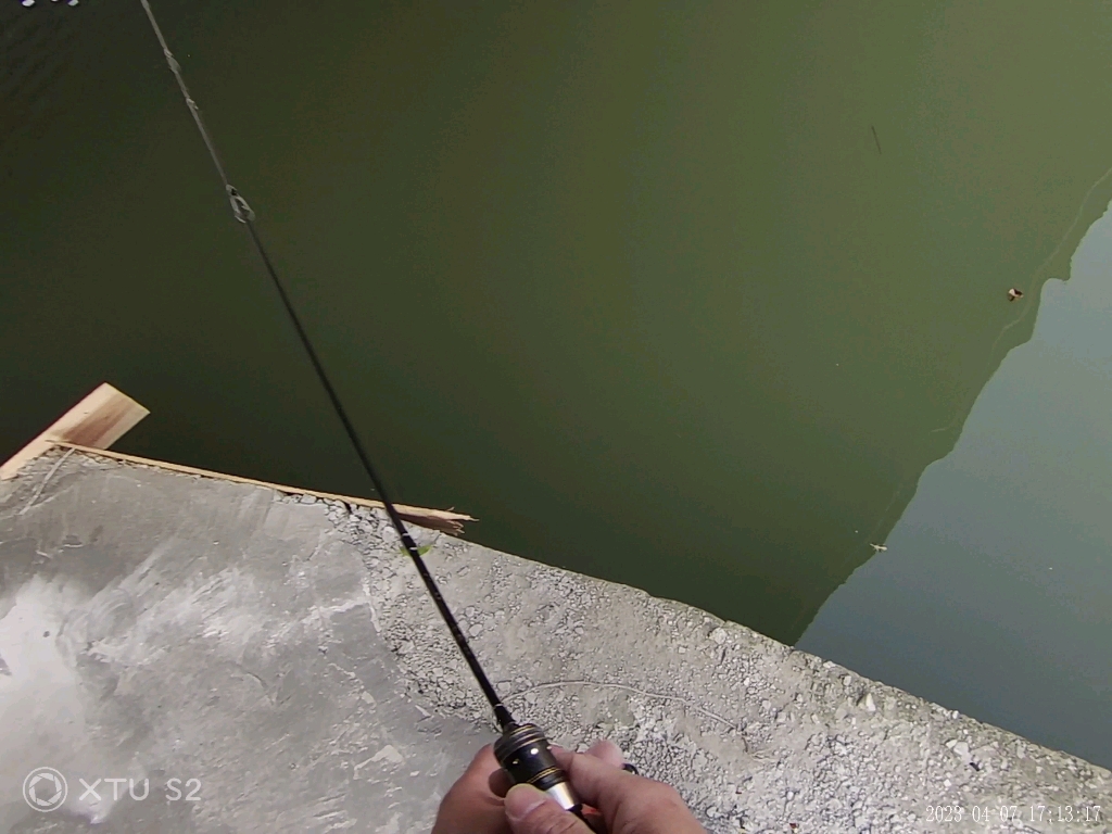 路亚青(路亚青稍用多大的钩)