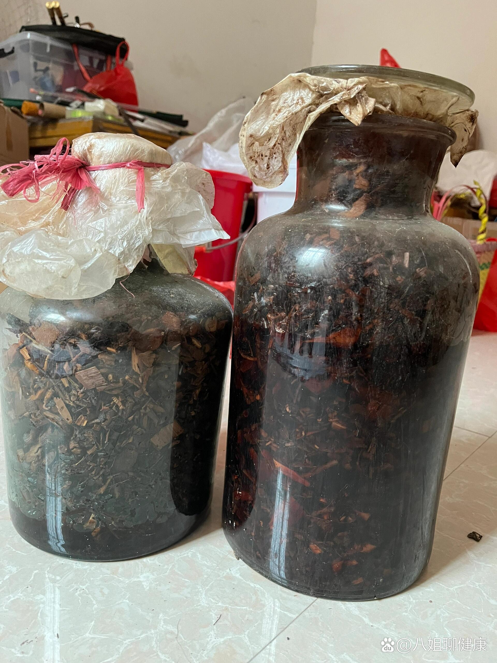 擦药酒技巧(怎样擦药酒才能渗透皮肤)