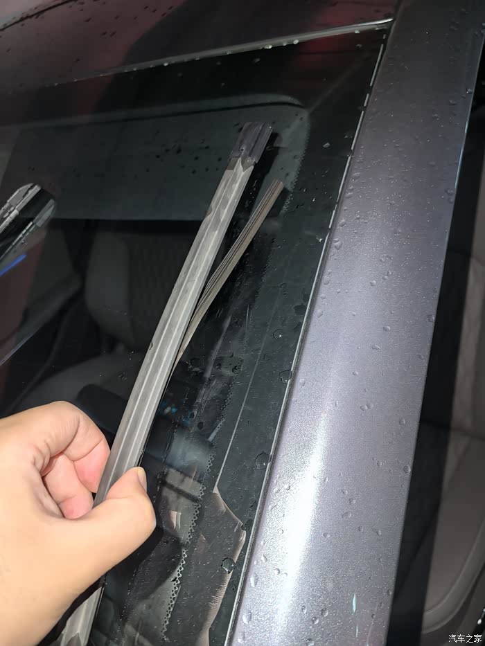 路亚刷胶(路亚竿胶水) 路亚刷胶(路亚竿胶水)