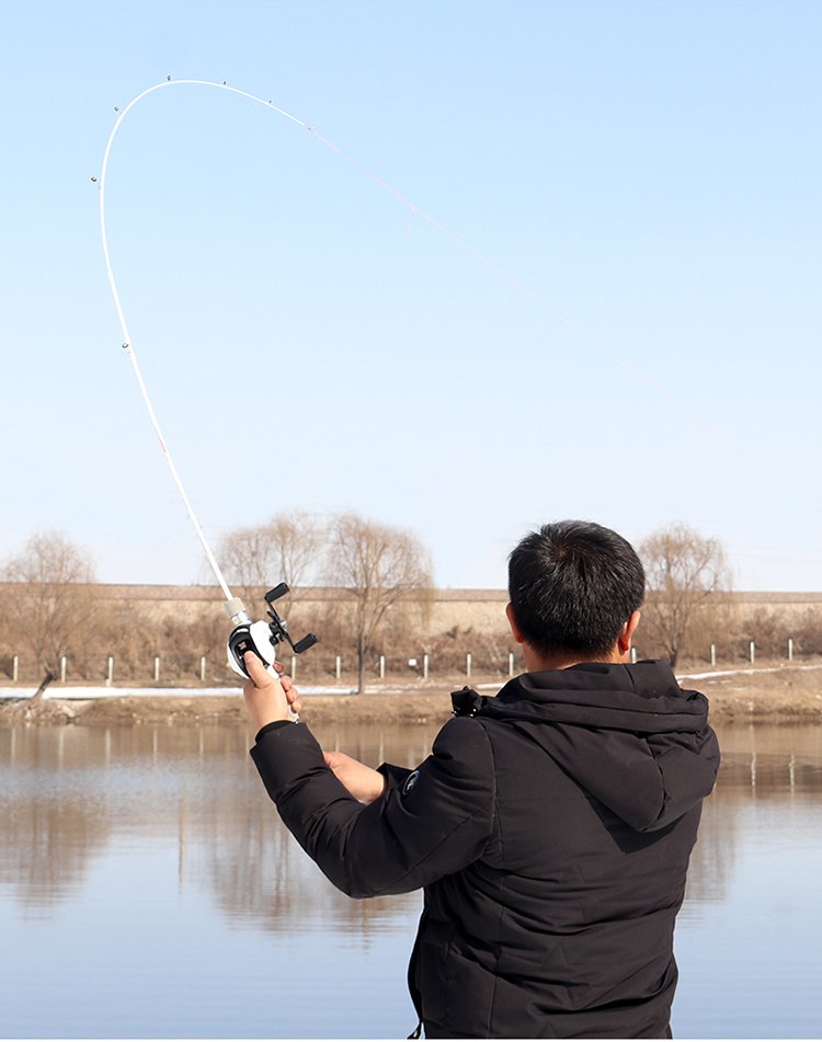 路亚杆鱼具图片(路亚杆的选择和搭配) 路亚杆鱼具图片(路亚杆的选择和搭配)