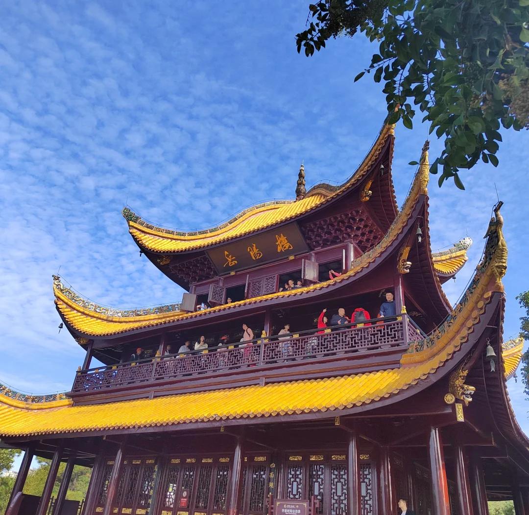 岳阳楼下路亚(岳阳楼附近有钓鱼的地方吗)