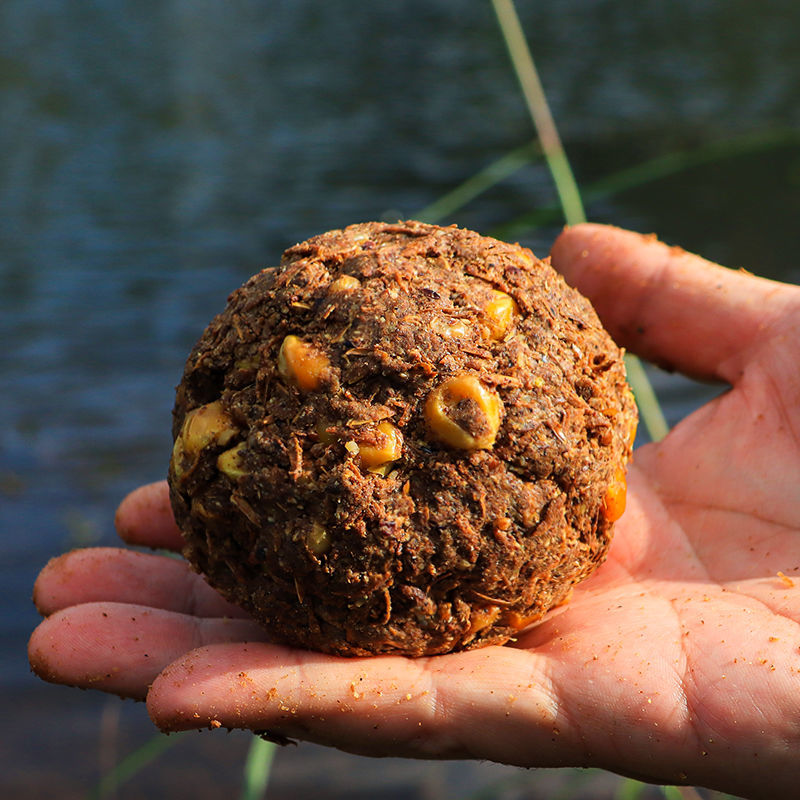 商品饵料打窝(商品饵料打窝用什么好)