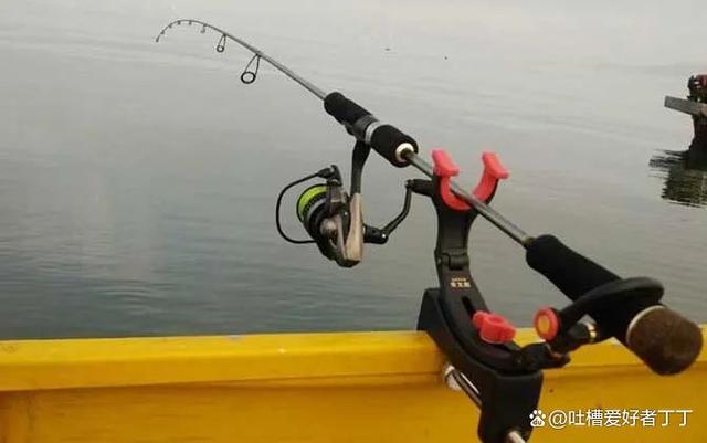 岸边使用筏竿钓鱼技巧(岸筏竿可以钓大鱼吗)