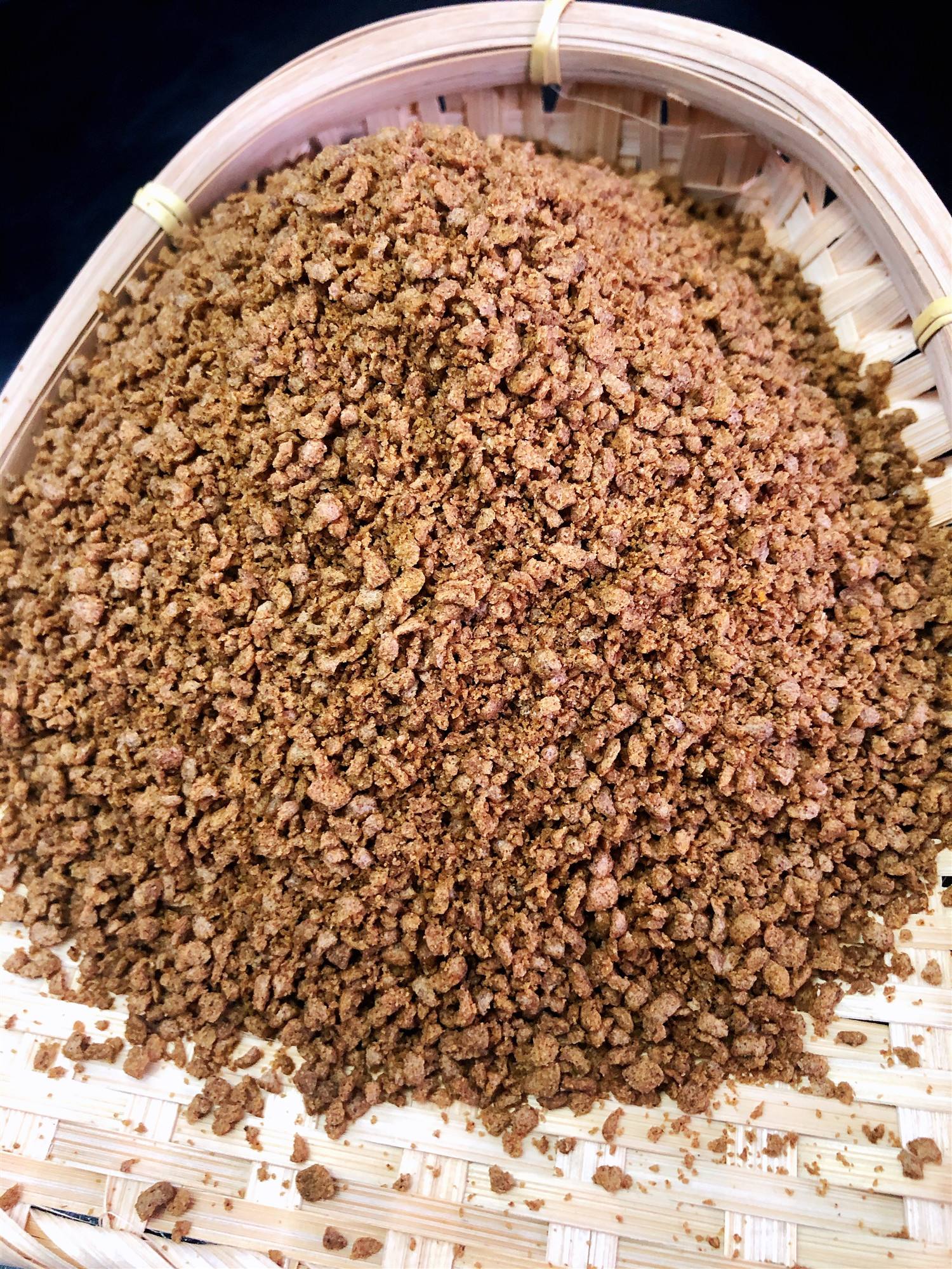 黑格丸饵料(咽炎吃六神丸的危害) 黑格丸饵料(咽炎吃六神丸的危害)