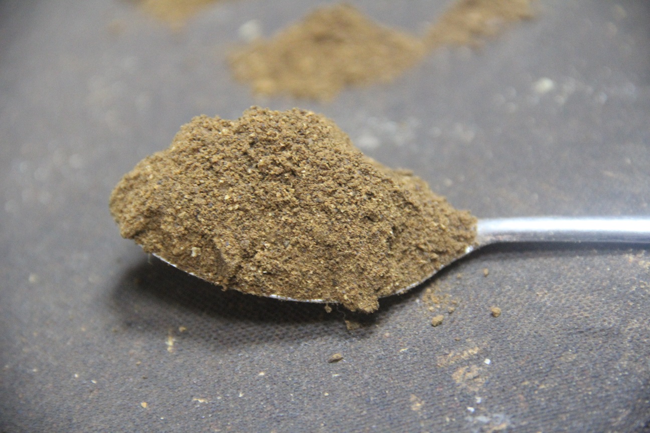 底窝饵料图片(传统钓底窝料配方) 底窝饵料图片(传统钓底窝料配方)