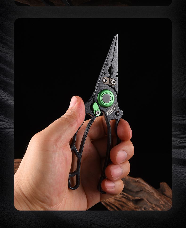 路亚钳摘三本钩(路亚钳如何摘鱼钩) 路亚钳摘三本钩(路亚钳如何摘鱼钩)