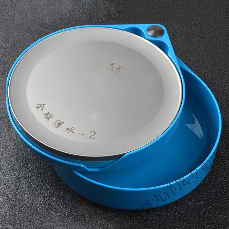 拉饵盘上液态饵料(拉饵盘上塑料撕下来吗) 拉饵盘上液态饵料(拉饵盘上塑料撕下来吗)