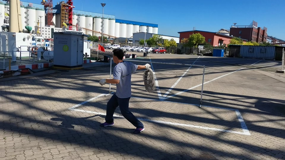 水手抛缆绳技巧(水手抛缆绳技巧口诀) 水手抛缆绳技巧(水手抛缆绳技巧口诀)