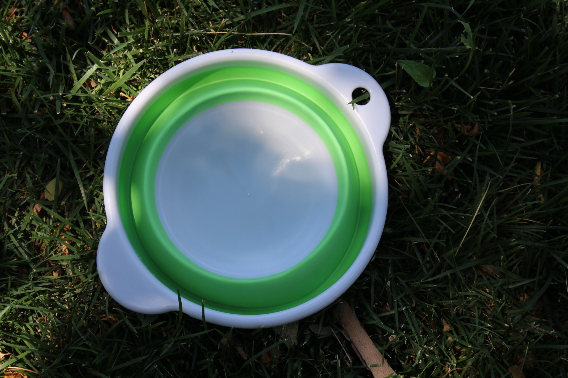 鱼饵料台(鱼饵调配视频) 鱼饵料台(鱼饵调配视频)