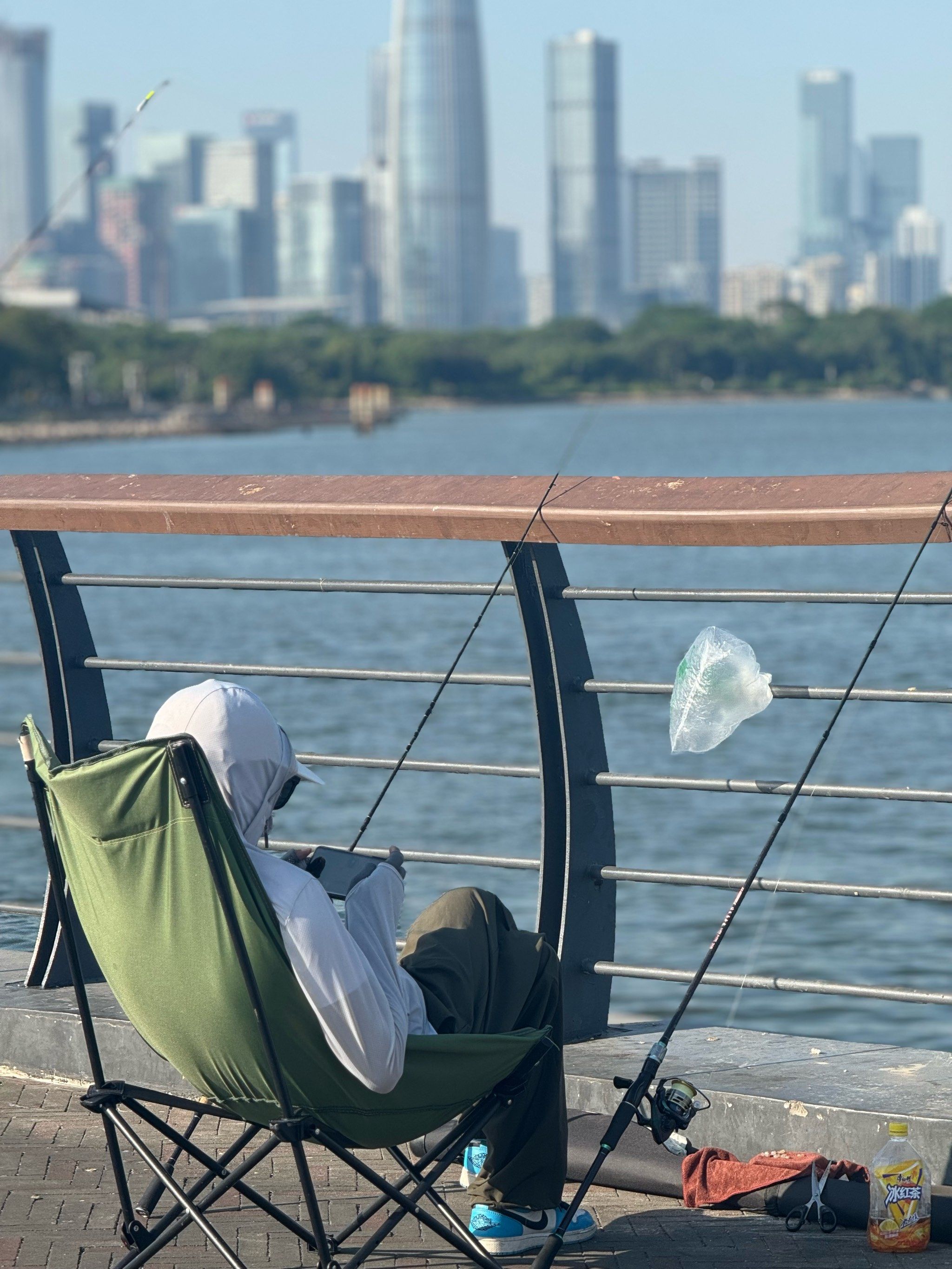 坐船海钓远投(海钓远投竿的投法视频) 坐船海钓远投(海钓远投竿的投法视频)
