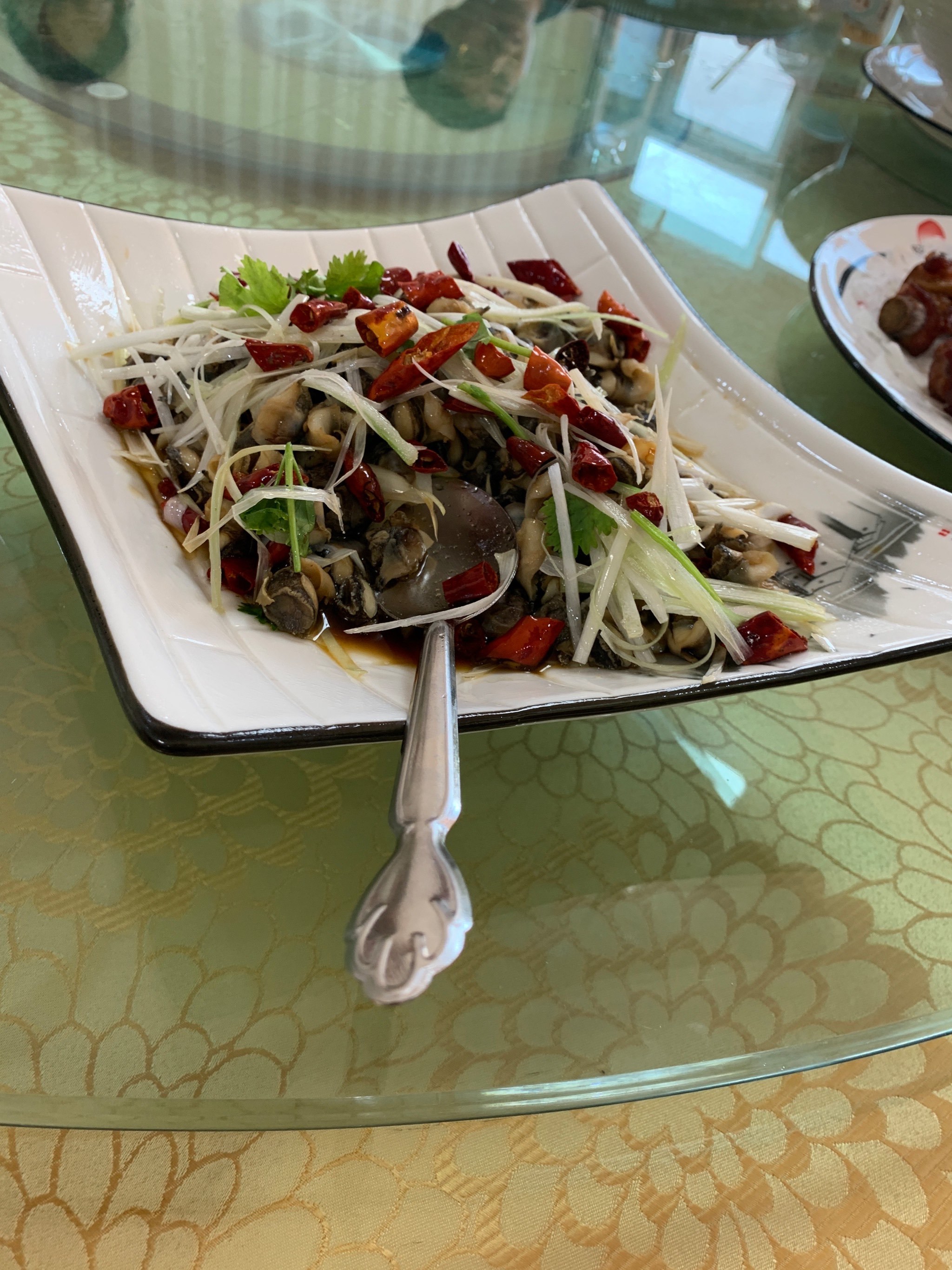 养马岛渔具店(养马岛和长岛哪个好玩一点) 养马岛渔具店(养马岛和长岛哪个好玩一点)