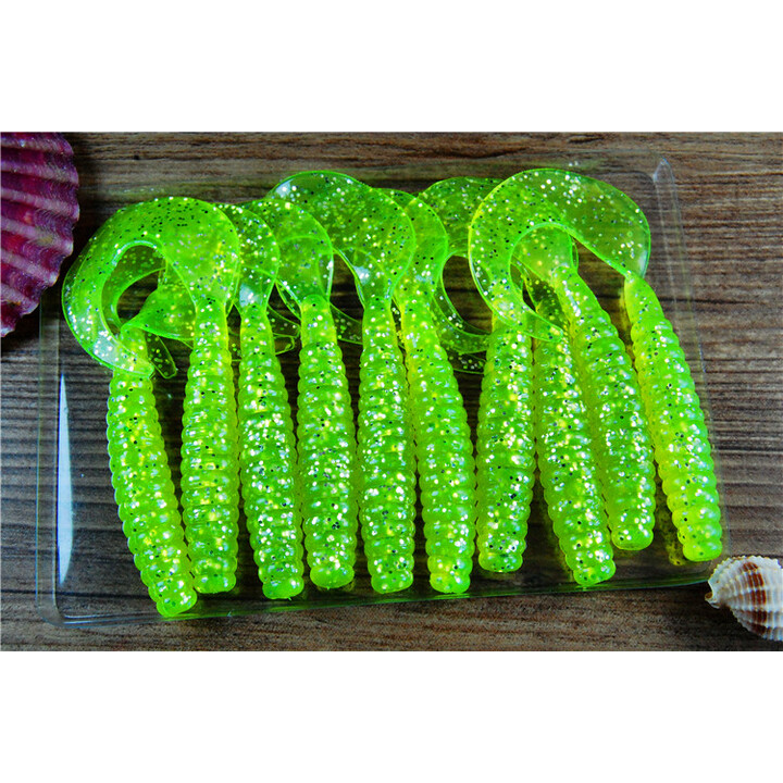 什么饵料是绿色的(绿色的鲫鱼饵料) 什么饵料是绿色的(绿色的鲫鱼饵料)