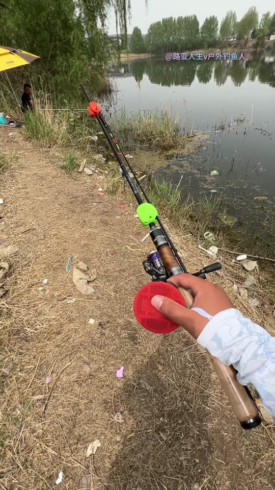 路亚钓挂蚯蚓(路亚蚯蚓挂钩方法图解) 路亚钓挂蚯蚓(路亚蚯蚓挂钩方法图解)