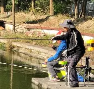 恩施渔具王老四(驾校老王和姚诗琪) 恩施渔具王老四(驾校老王和姚诗琪)