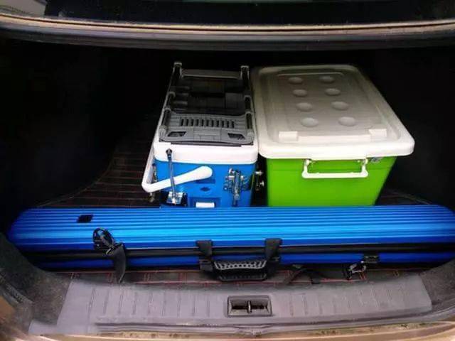 渔具放车上(渔具放车里会不会晒坏)