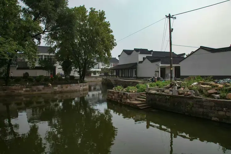 贵阳小河渔具专卖店(贵阳小河哪家鱼好吃)