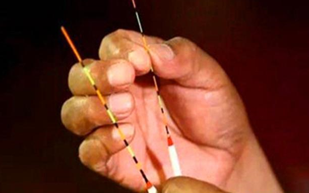 冬钓鲫鱼买漂技巧(冬钓鲫鱼浮漂选择)